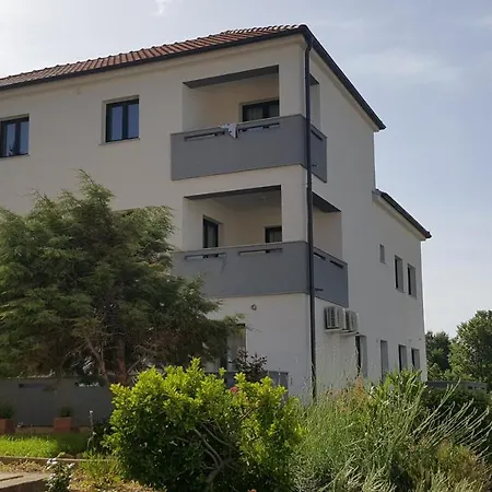 Studios Artemis Baška Exterior foto